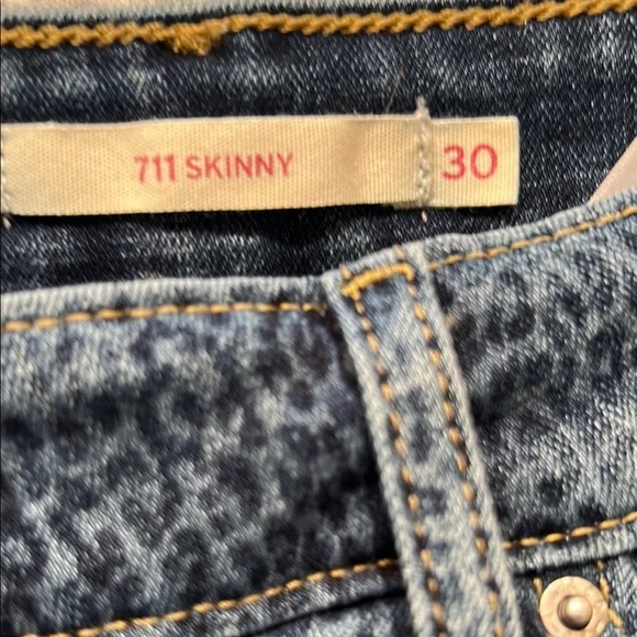 Levi's Blue leopard black Straight Jeans Classic Denim 711 strait style 30 size - Picture 6 of 6